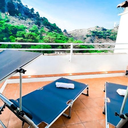Willa Grazalema - Casita La Calma - Incredible Views, Clima Frio-Calor, Wifi & Private Parking Optional Zewnętrze zdjęcie