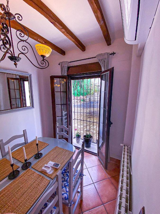 Willa Grazalema - Casita La Calma - Incredible Views, Clima Frio-Calor, Wifi & Private Parking Optional Zewnętrze zdjęcie